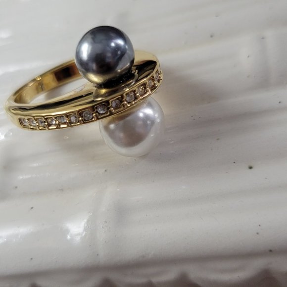 Ring Modernist Faux Pearls Luster Grey and White SIZE 9 IMPRESSIVE DESIGN RARE - Picture 6 of 10